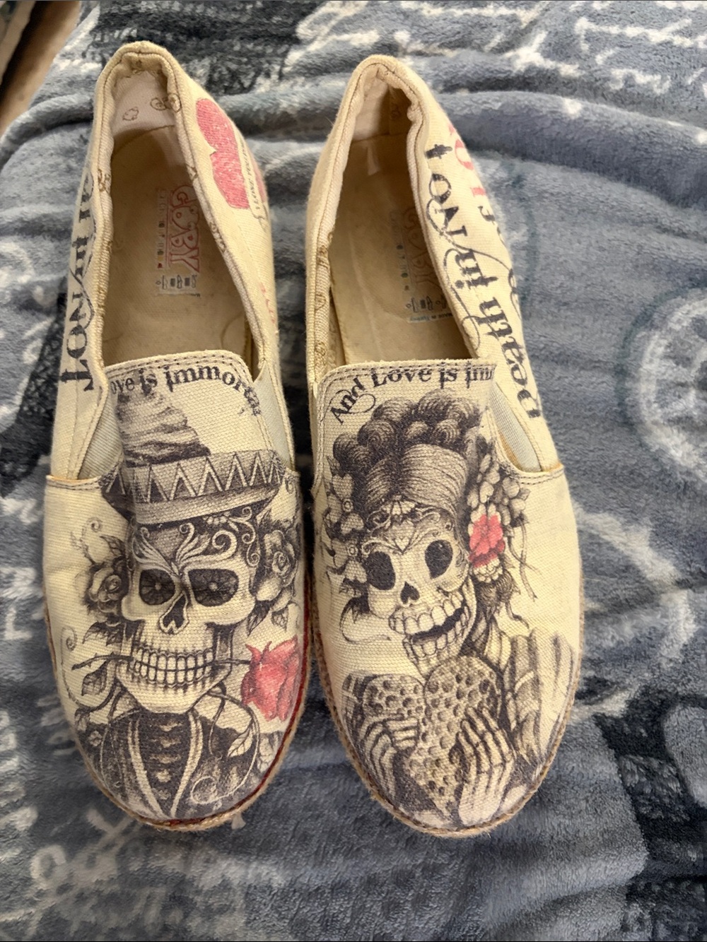Women’s Cream Slip-On Flats with Floral Skull Art